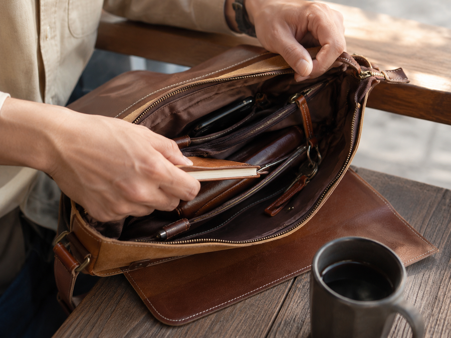 Bag storage detail